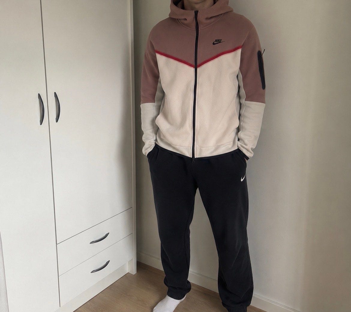 Nike tech fleece huppari M