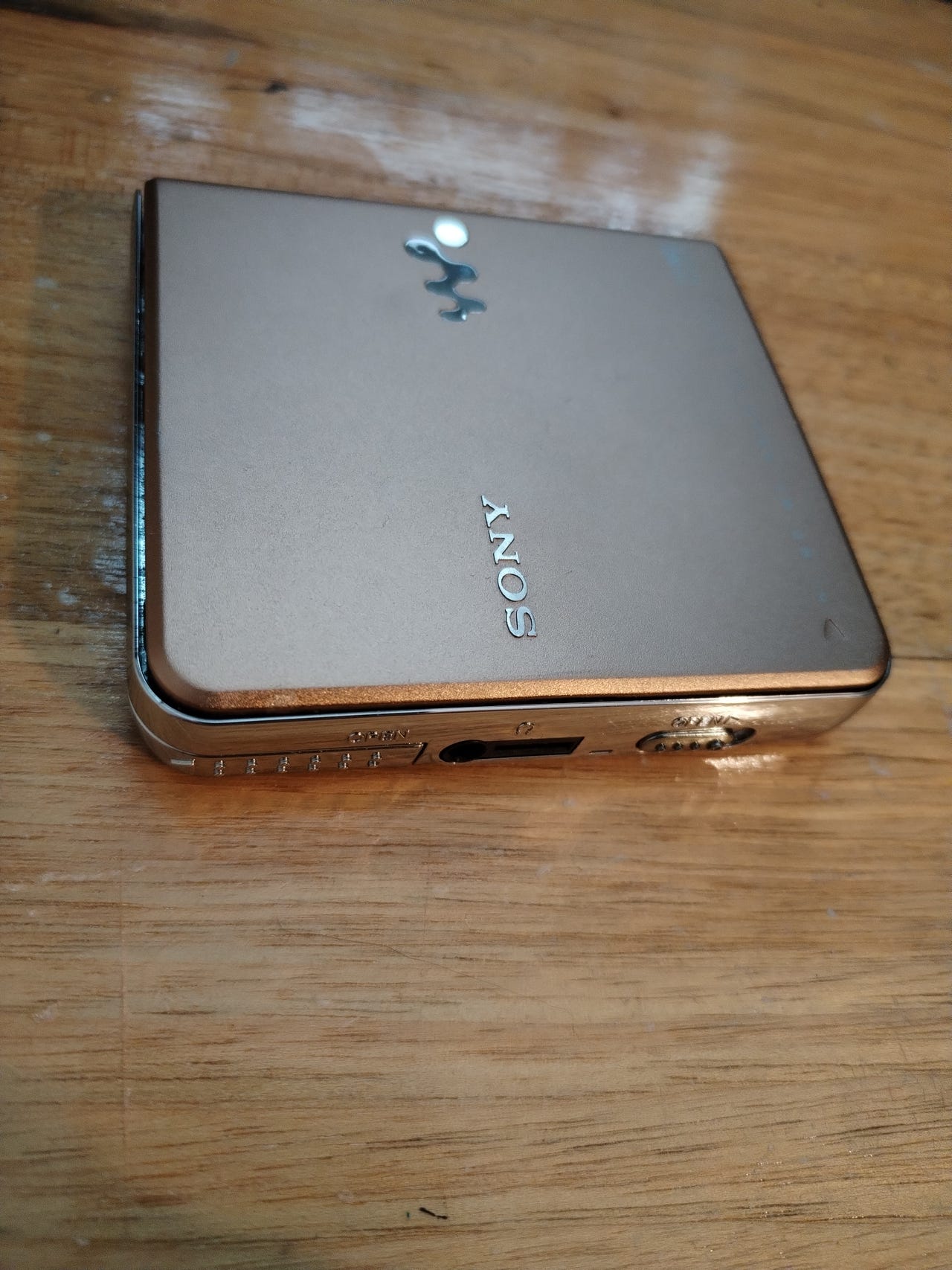 Mz eh930 hi-md walkman | Tori