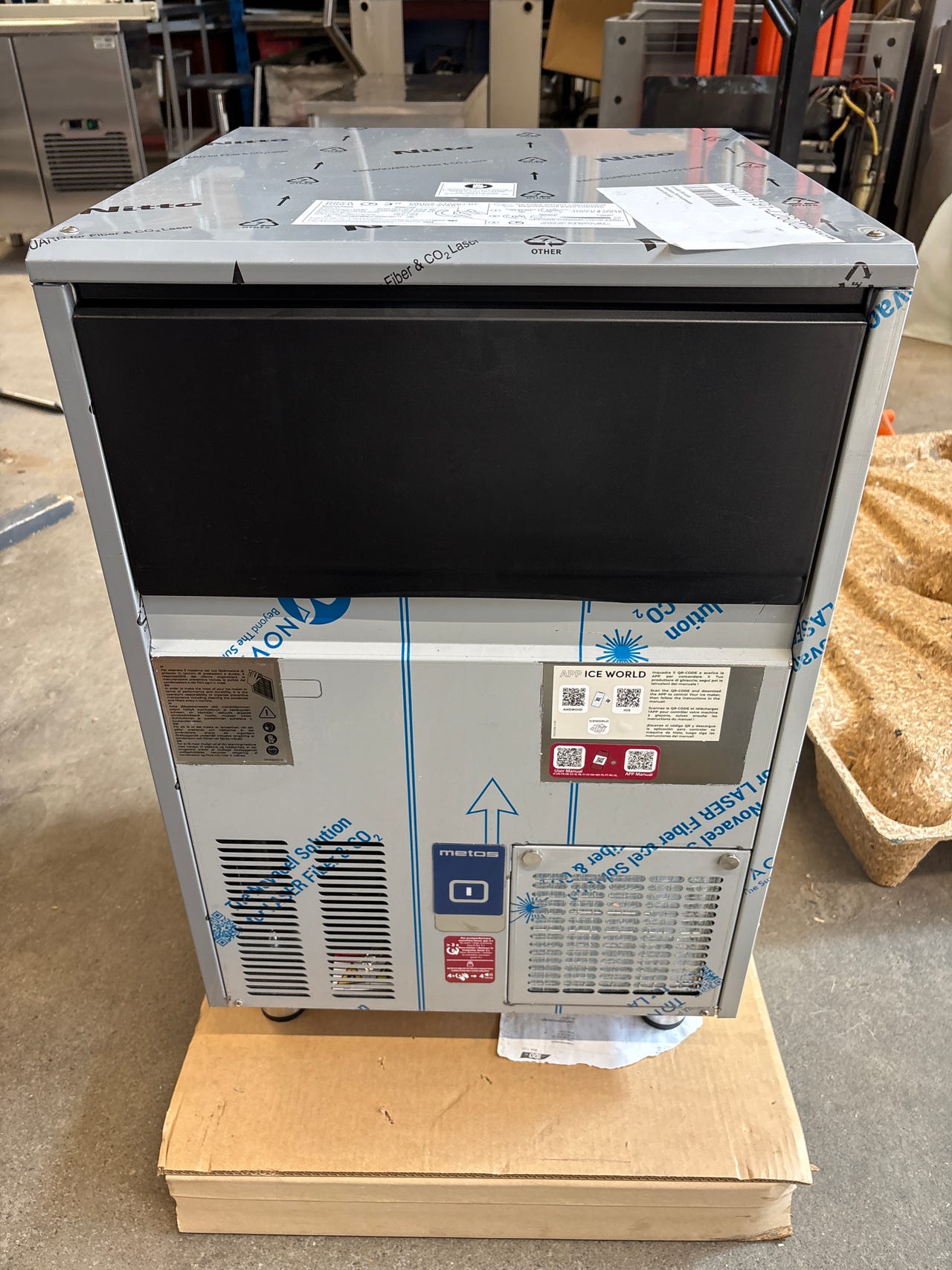 Jääpalakone Metos Cherry C46 AX