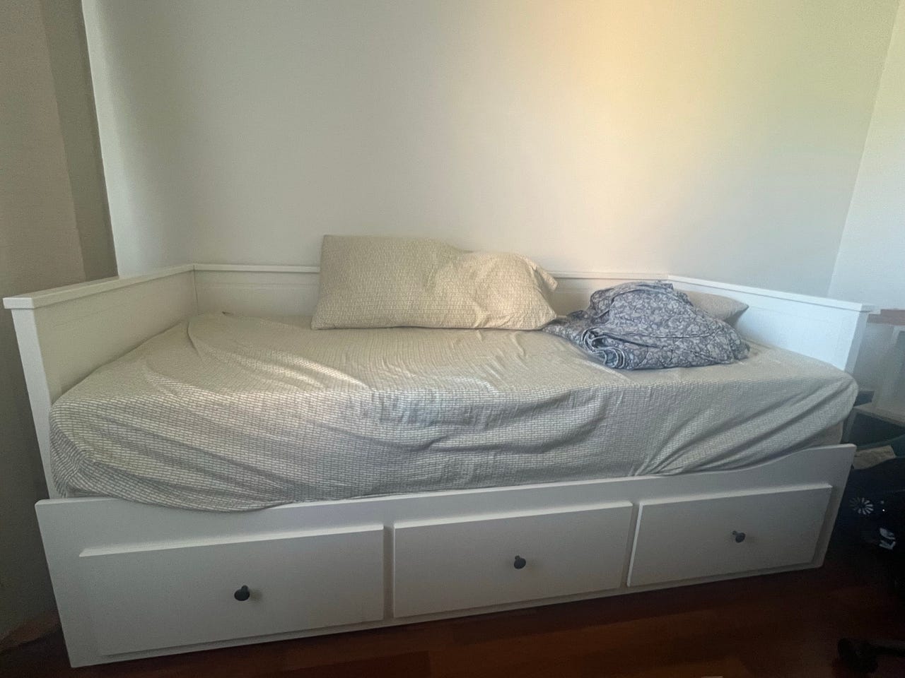 Uusi Ikea Hemnes Sänky