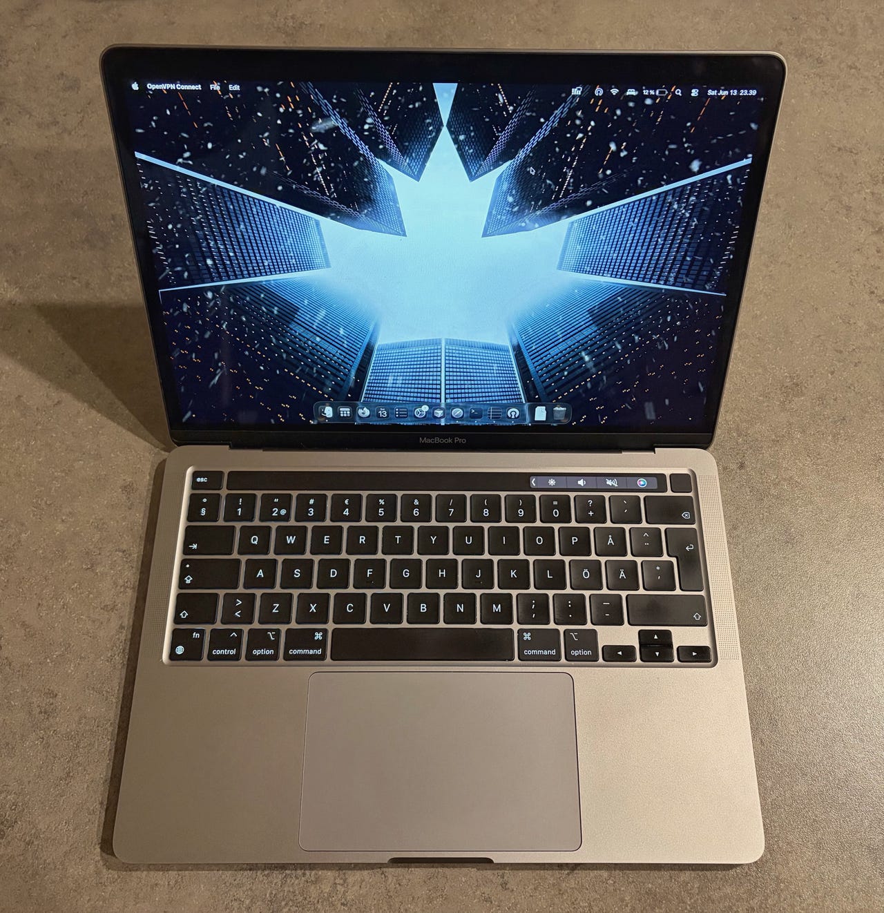 MacBook Pro 13” M1 (2020) – 16 Gt / 512 Gt | Tori