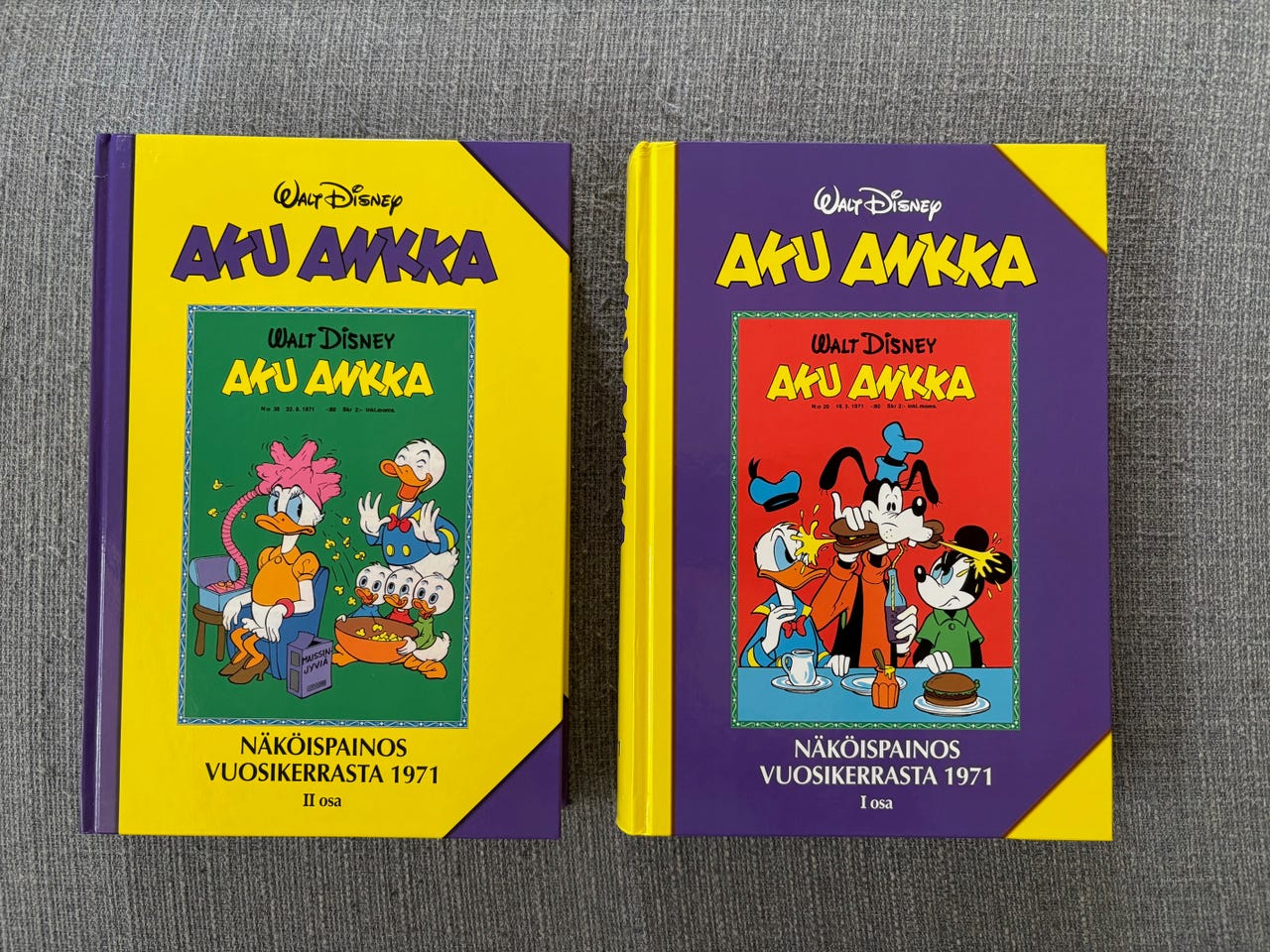 Aku Ankka Näköispainos 1971 osat 1 ja 2 - LUKEMATON setti