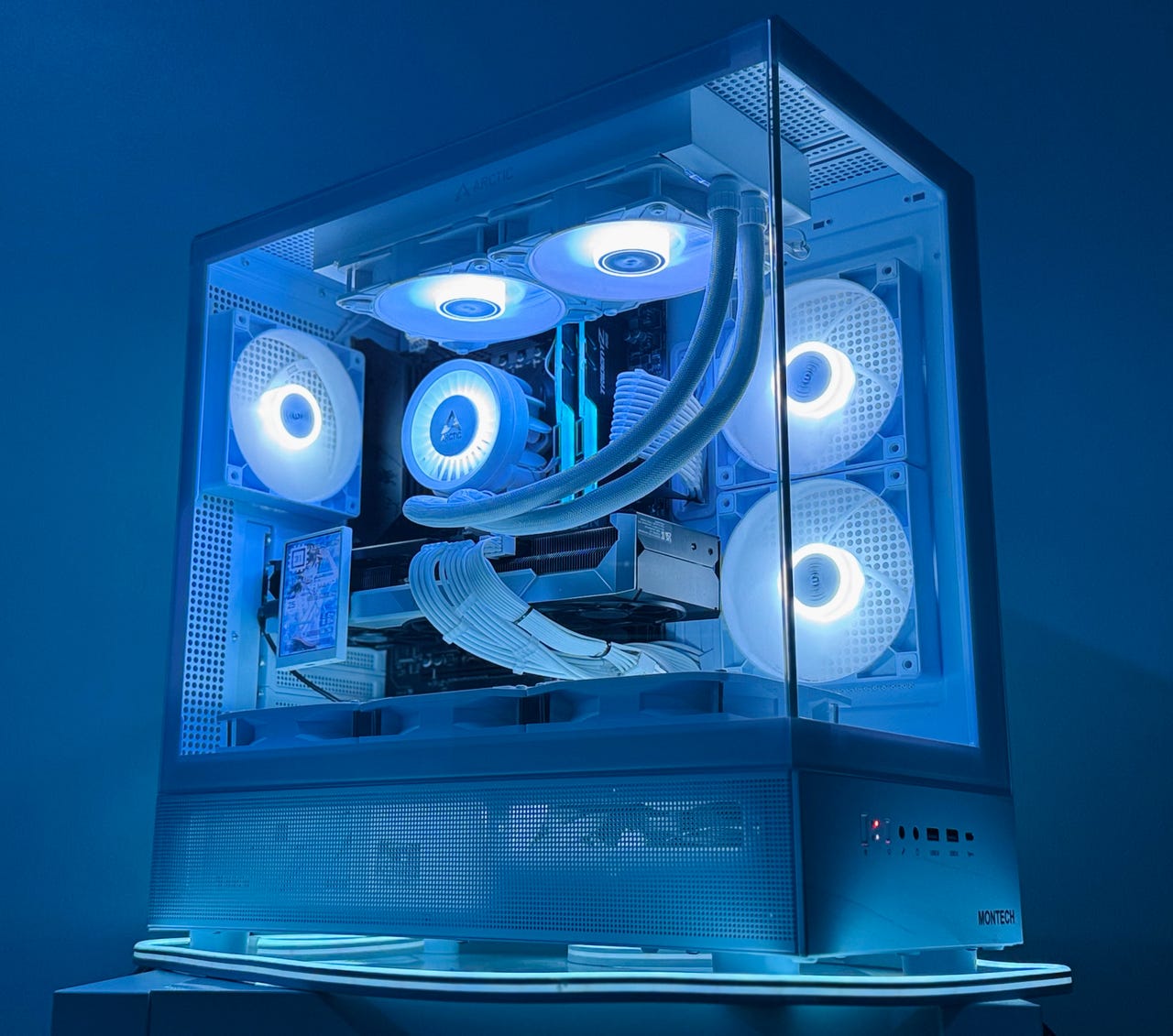 u{d83d}u{de80}Pelitietokone: RX 9070XT | R7 5700X | TAKUU 6KK