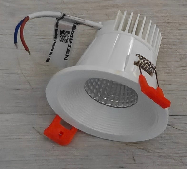 10kpl ultra kevyt Kempten LED valoa
