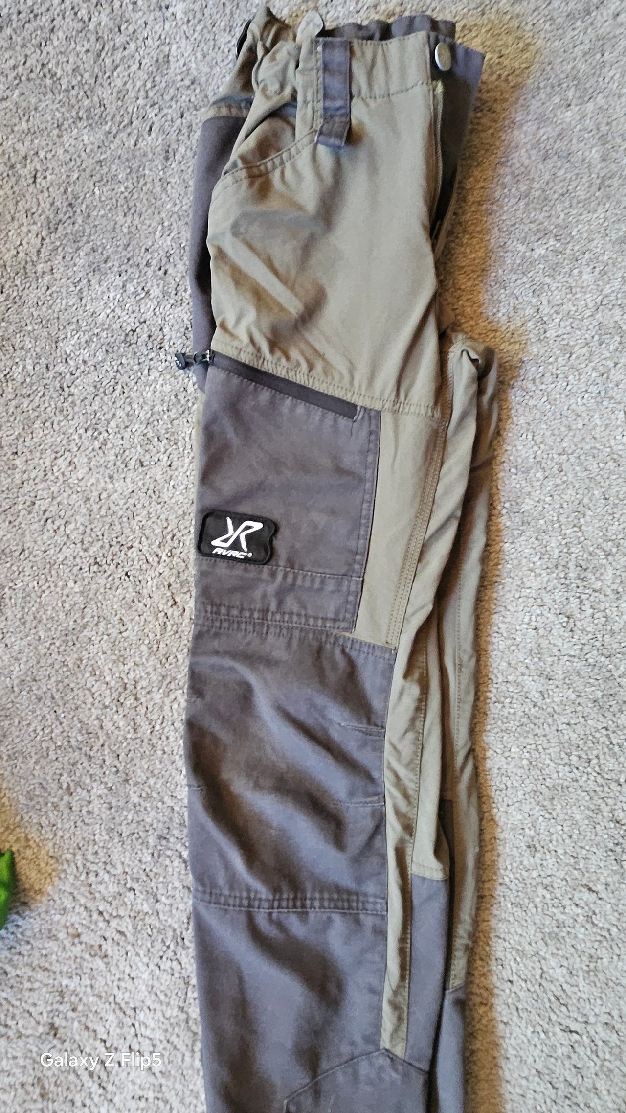 Hyvät revolutionrace housut koko 152