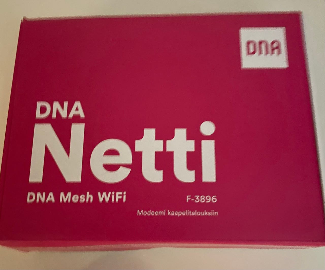DNA Netti WiFi kaapelimodeemi