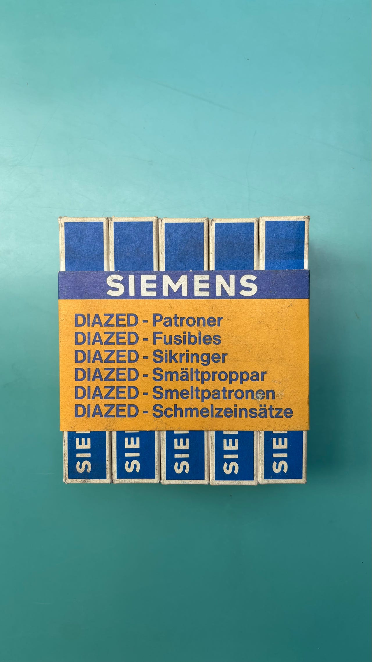 Siemensin posliininen tulppasulake, 20 A, 500 V