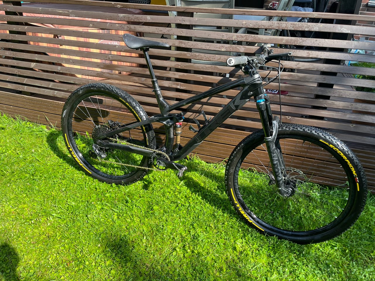 Trek Fuel ex 9.7 täysjousto 29