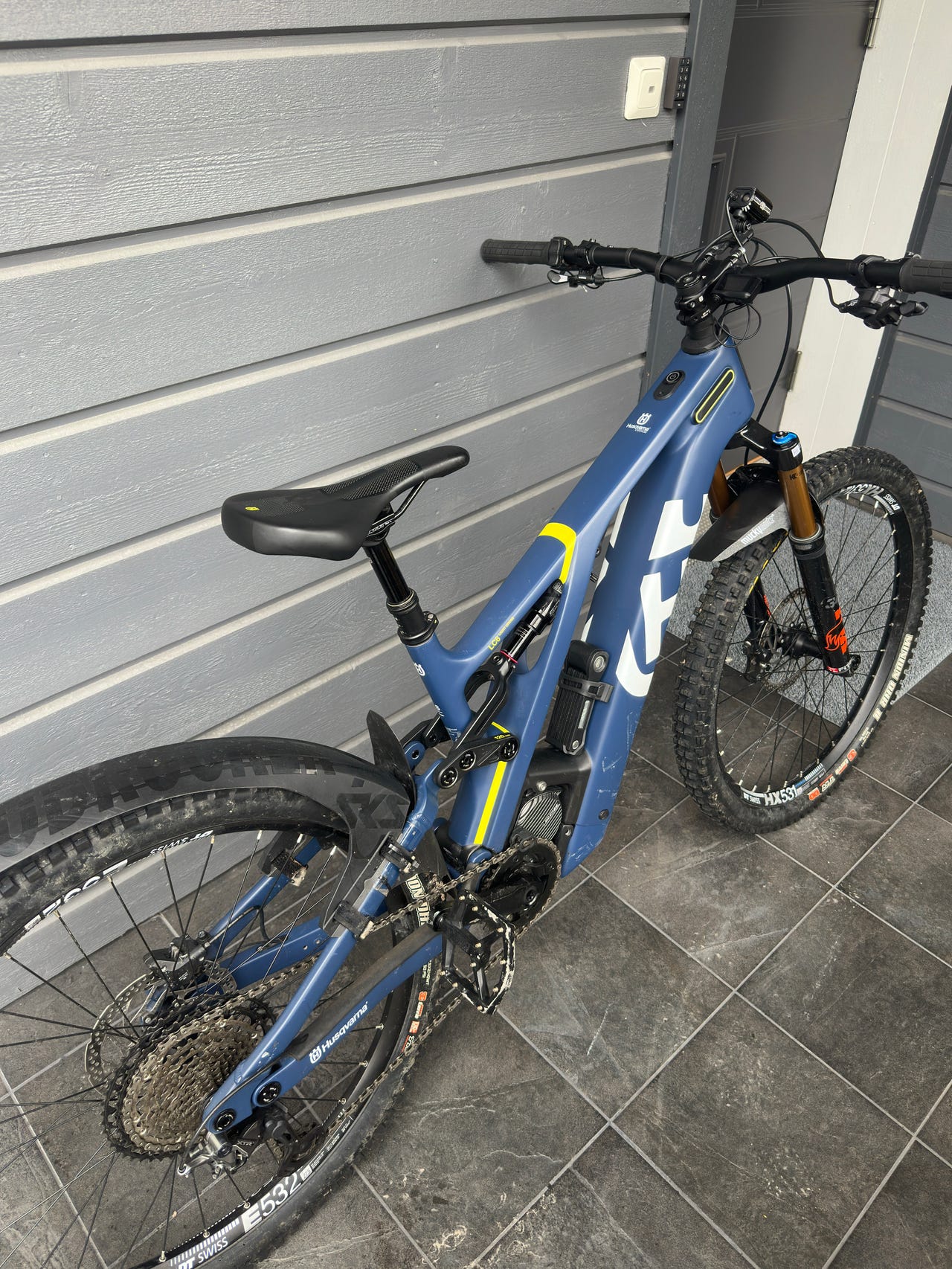 Husqvarna LC6 S sähköpyörä