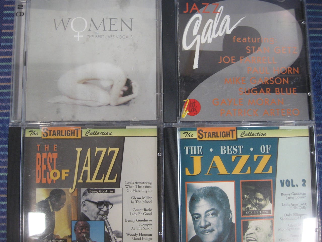 Jazz kokoelmia ja Operetti kokoelmia