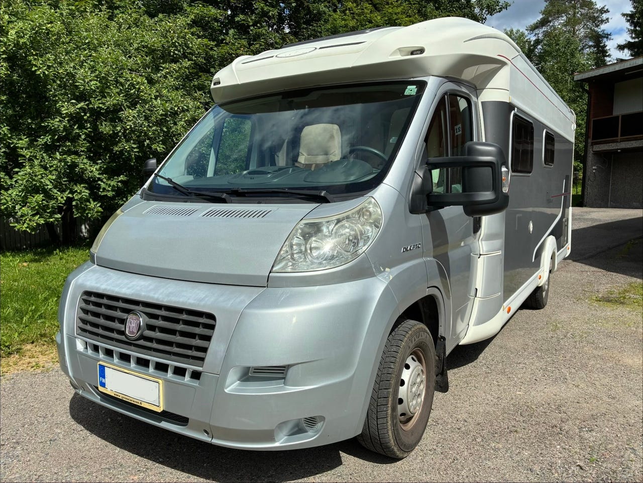 Kodikas LMC Relax 663 TI matkailuauto vuokralle