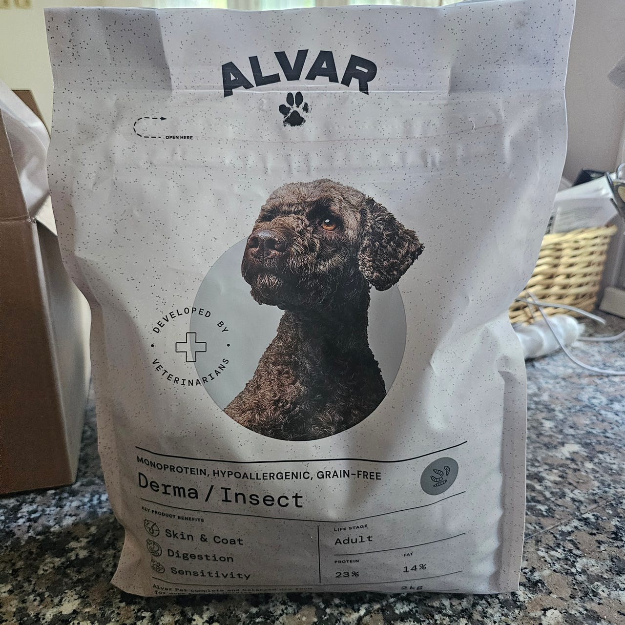 Alvar Pet koiran kuivamuona