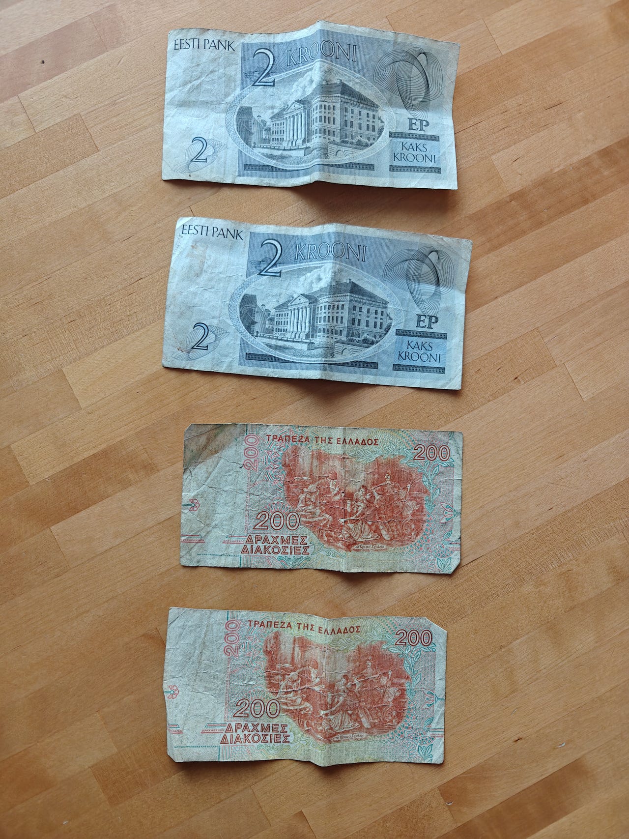 Vanhoja seteleitä