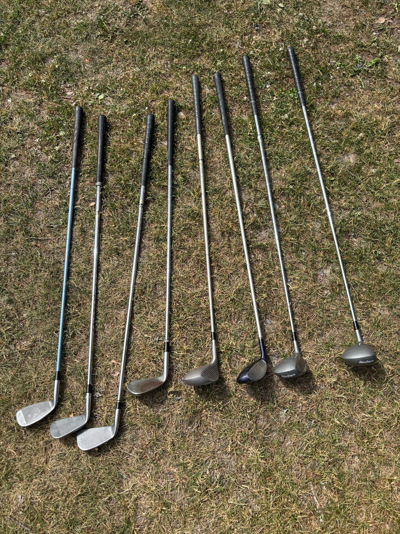 Golf -mailoja tarjolla, rautaa ja puuta, erikoisempaakin