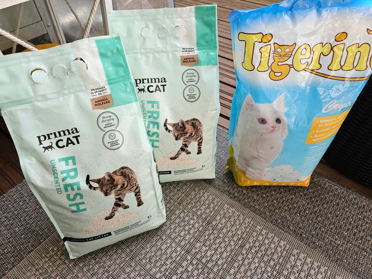 kissanhiekkaa 3x5L, 3€/kpl