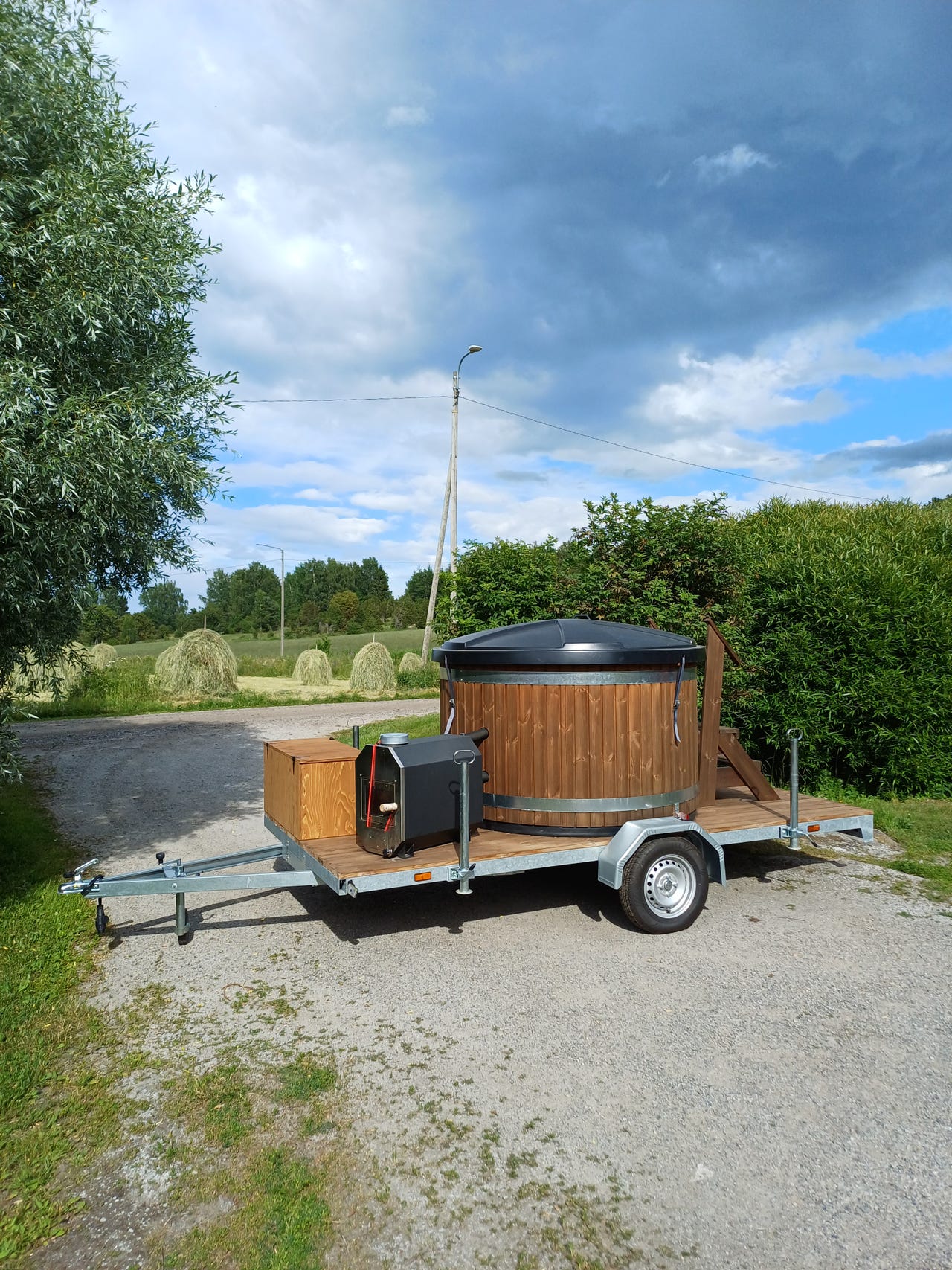 Paljuvaunu vuokrattavana