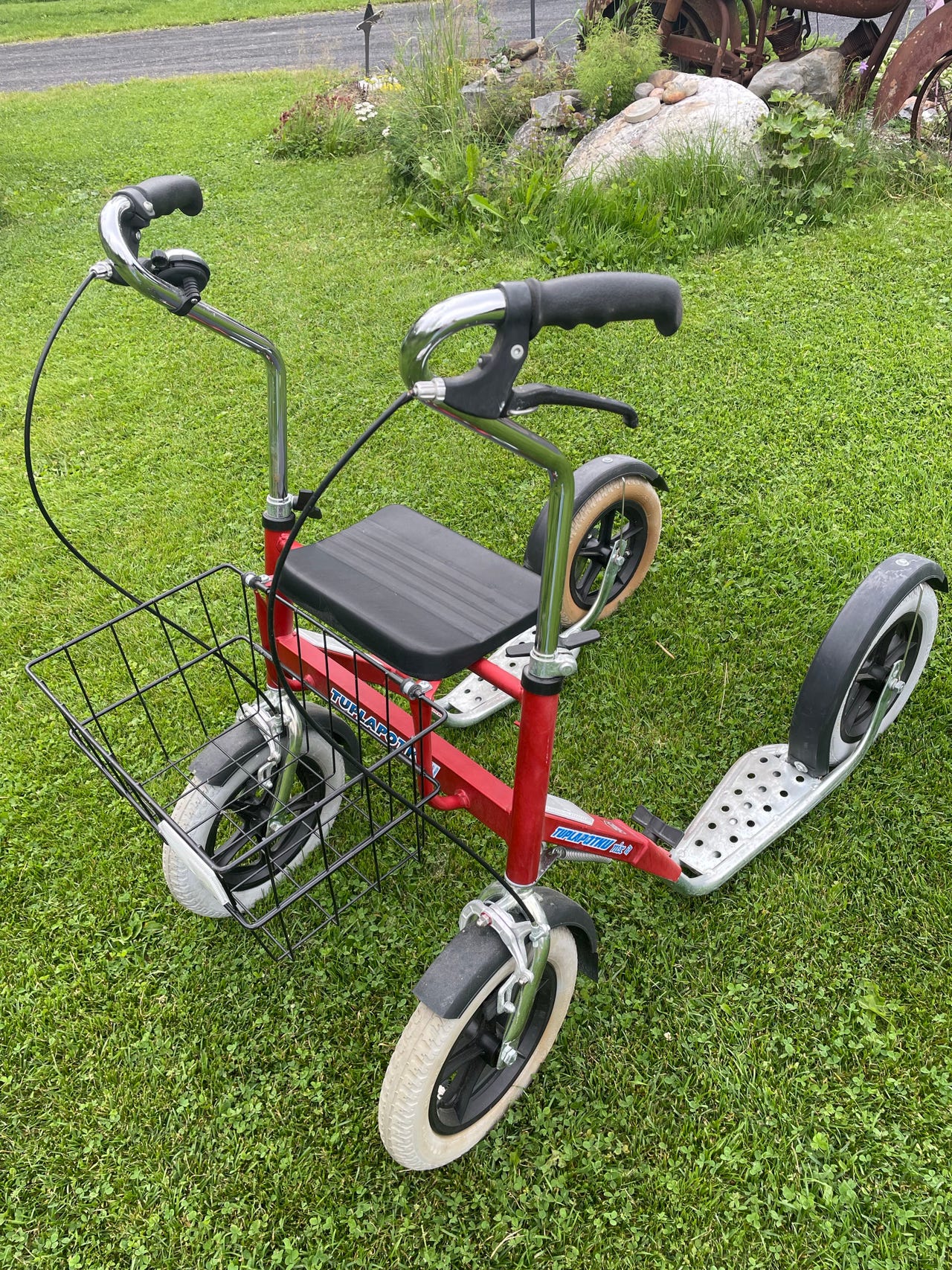 Tuplapotku potkupyörä