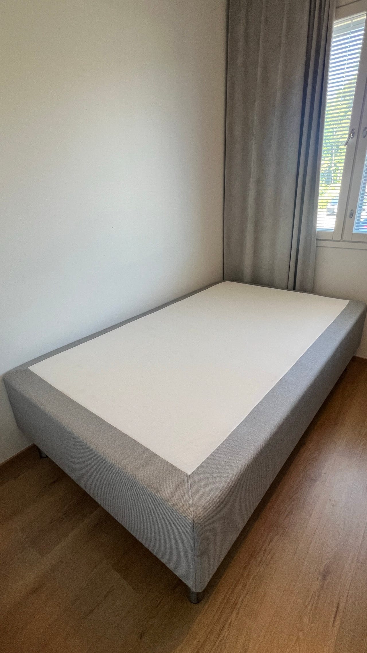 Sotka Donna runkopatja 120x200 harmaa