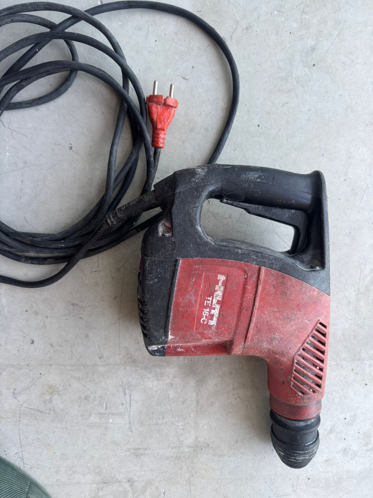 Hilti TE 76 poravasara