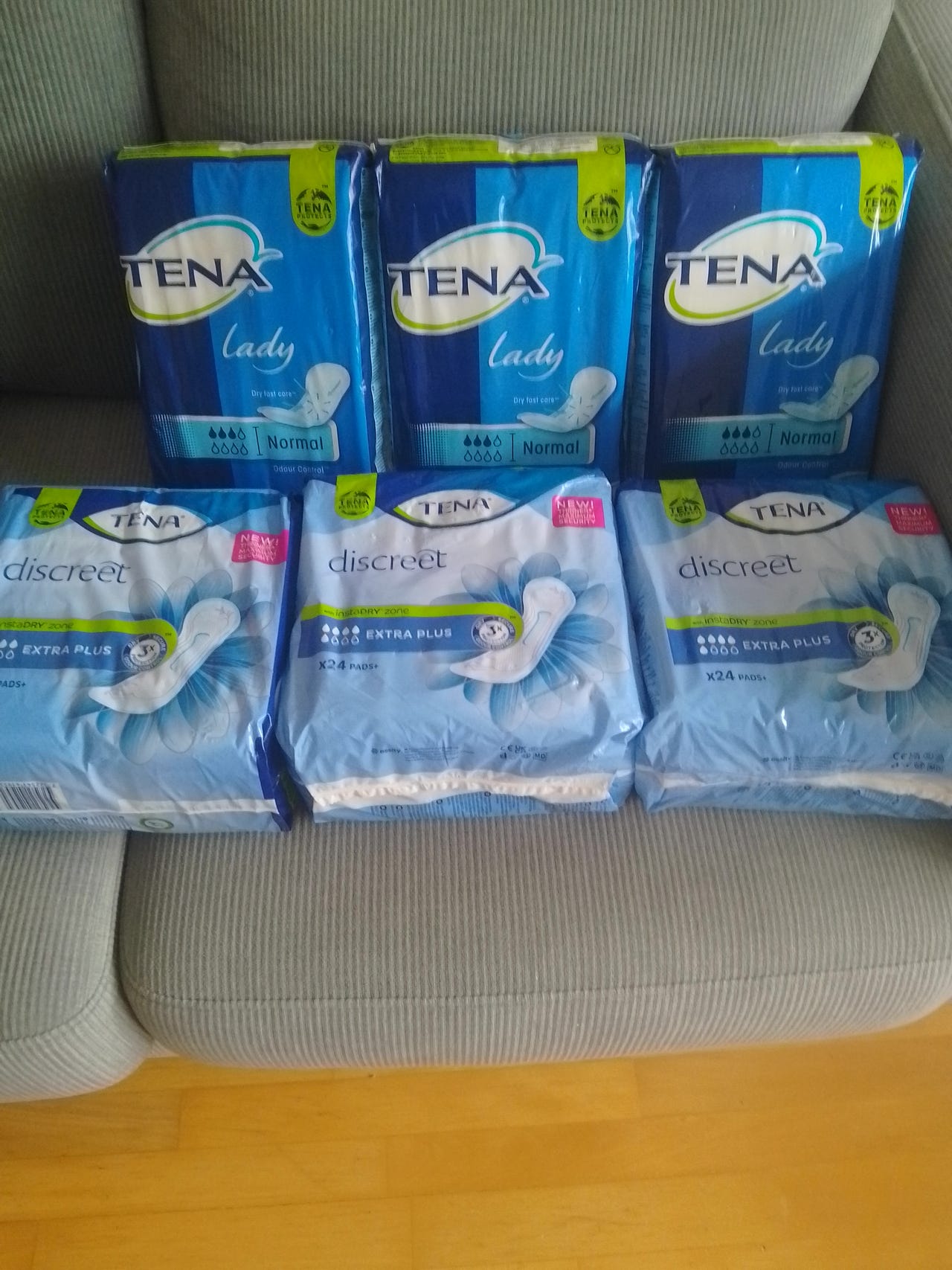 TENA aikuisvaippoja