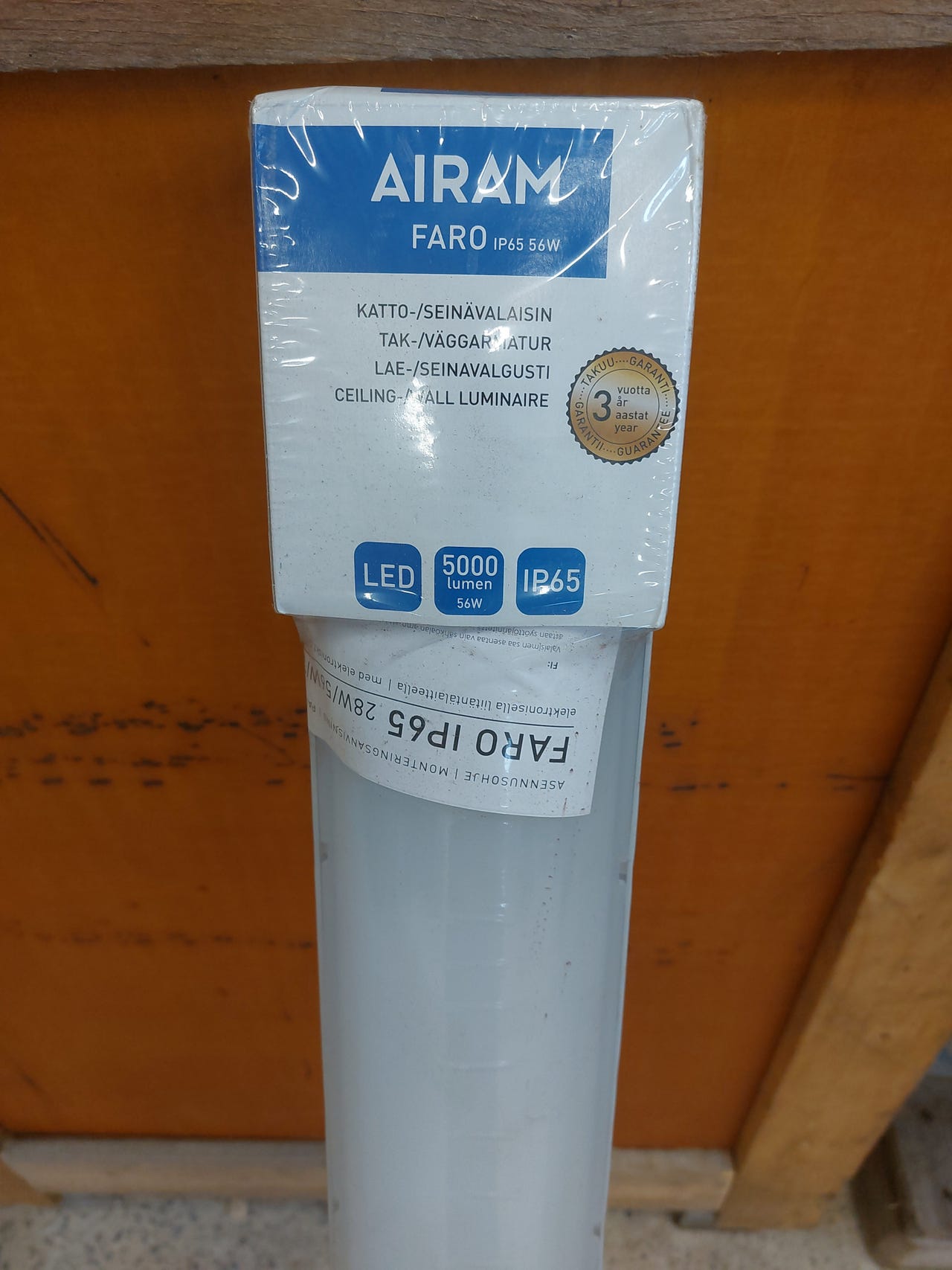 Airam Faro IP65 LED-valaisin