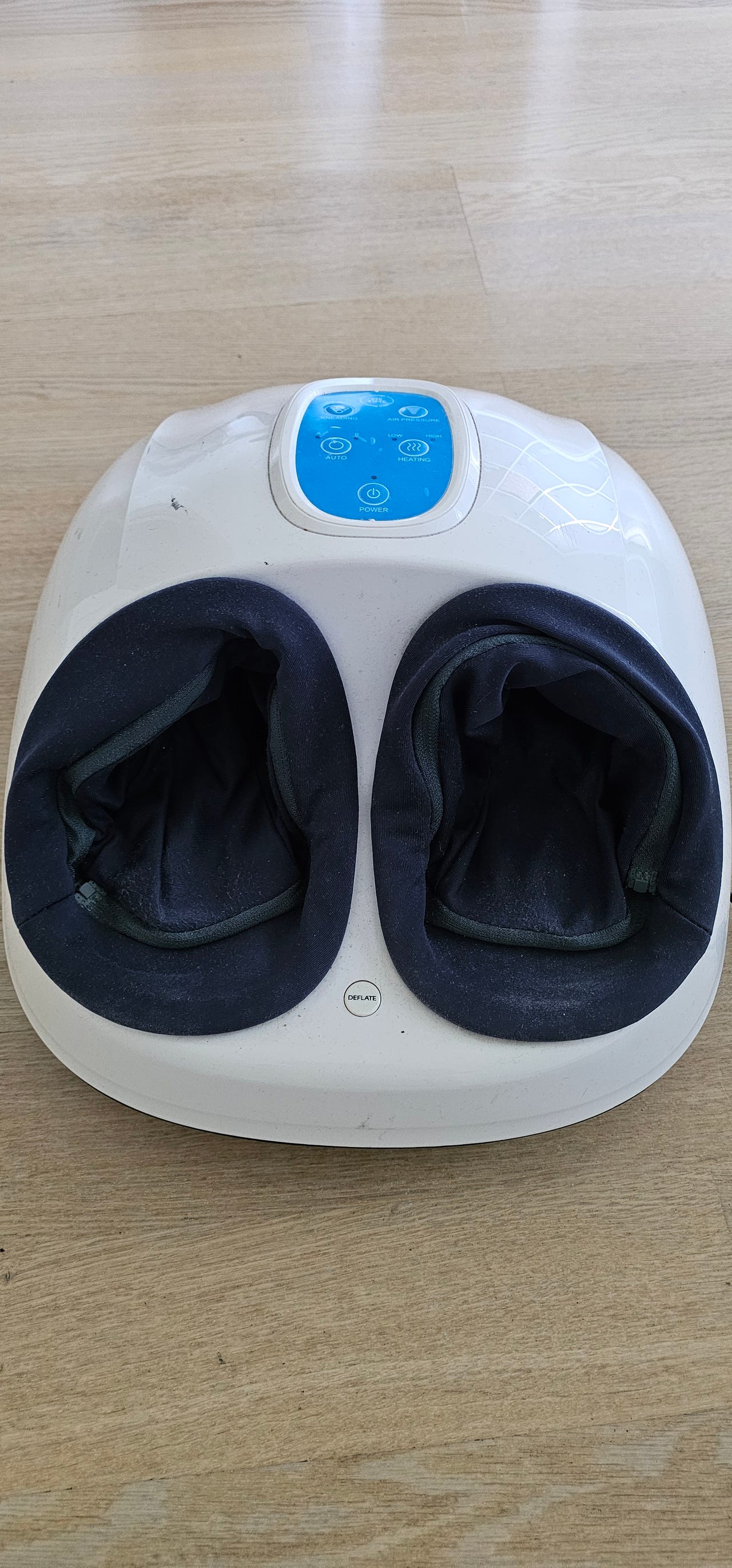 Me Time jalkahierontalaite valkoinen