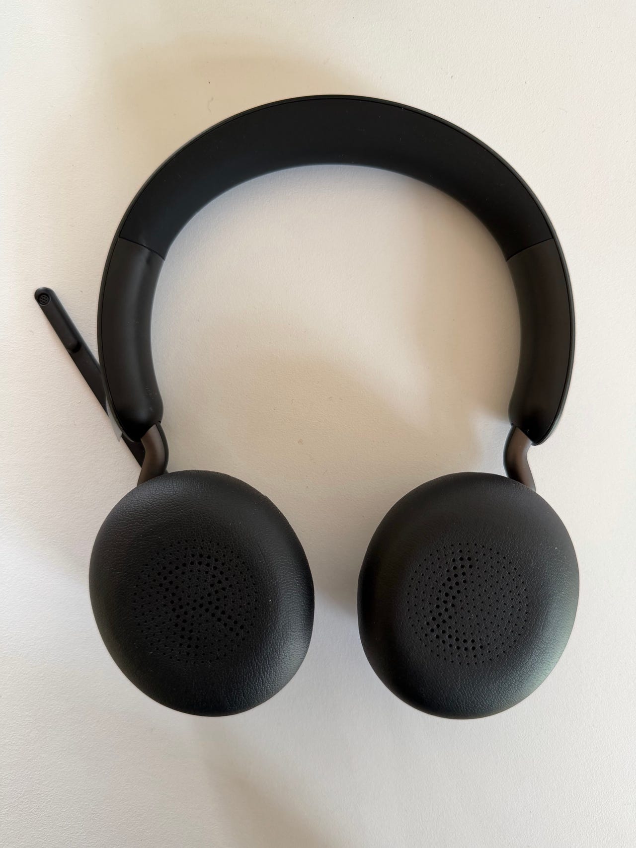 Jabra Evolve2 65 link390c langattomat kuulokkeet mikillä musta