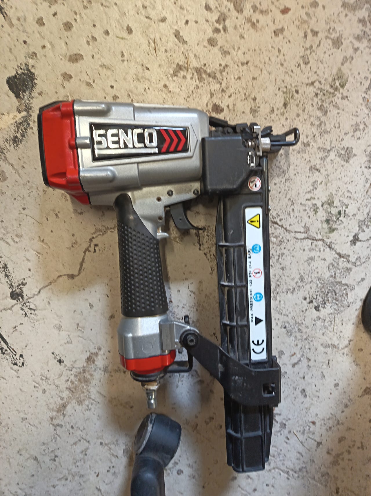 Senco hakasnaulain