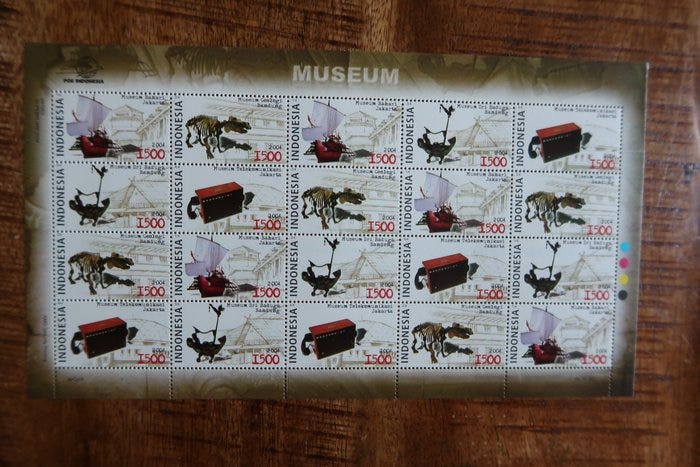 Indonesia 2004/2005 - 18 täyttä arkkia ja lohkoja - tussen ZB 243