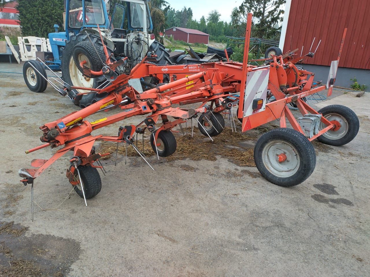 Kuhn 8051 digitrive