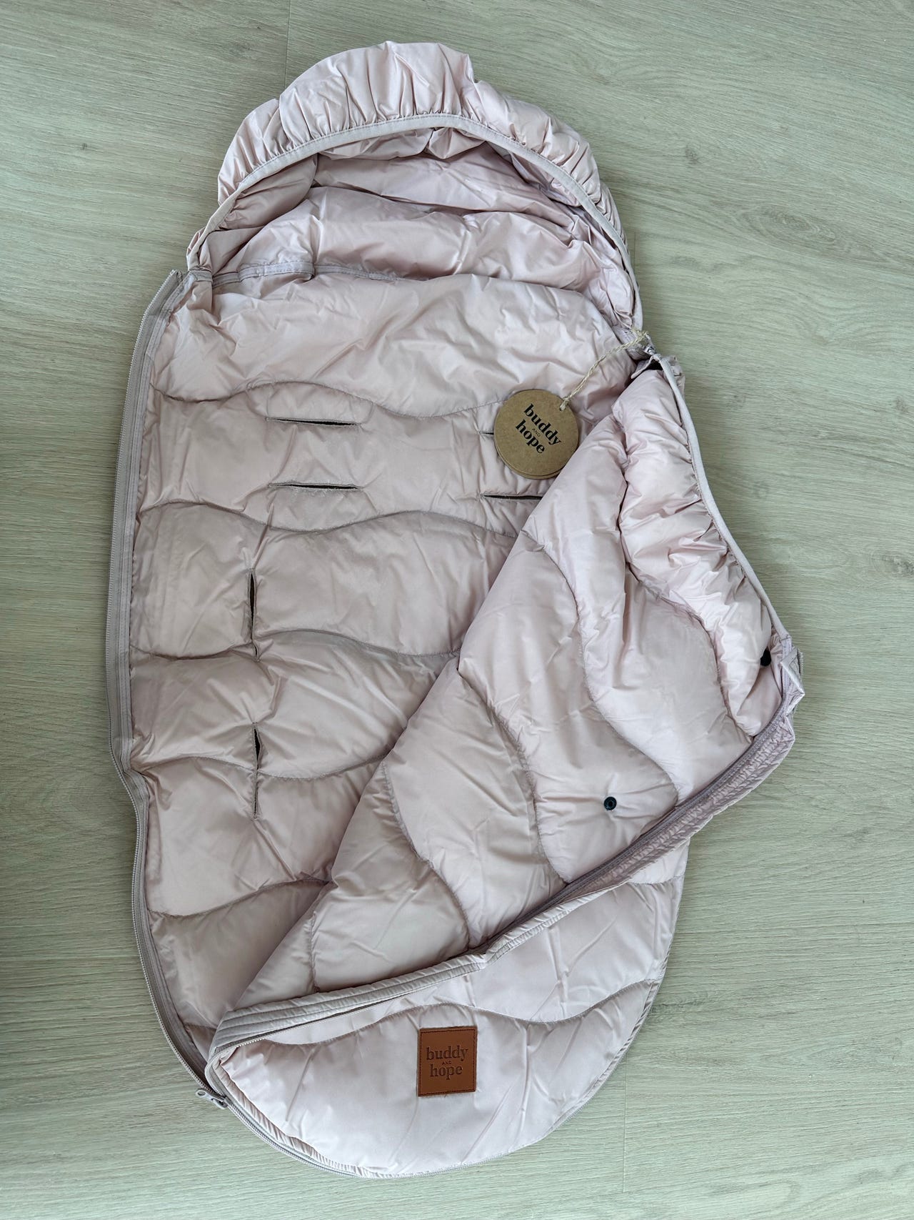 UUSI Buddy & Hope lightweight lämpöpussi