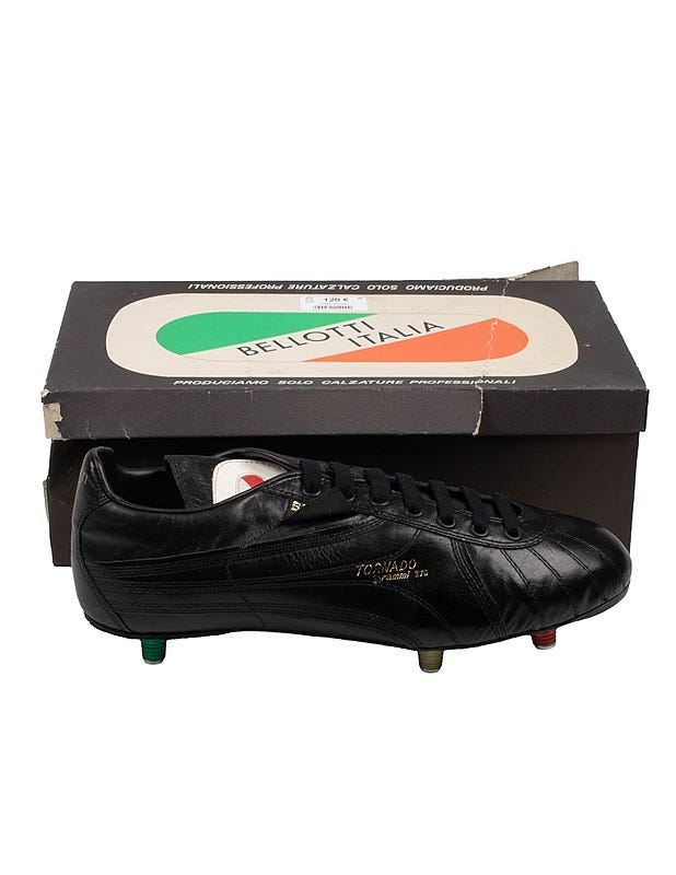 BELLOTTI SPORT TORNADO GRAMMI 270 -jalkapallokengät, koko 42 1/2