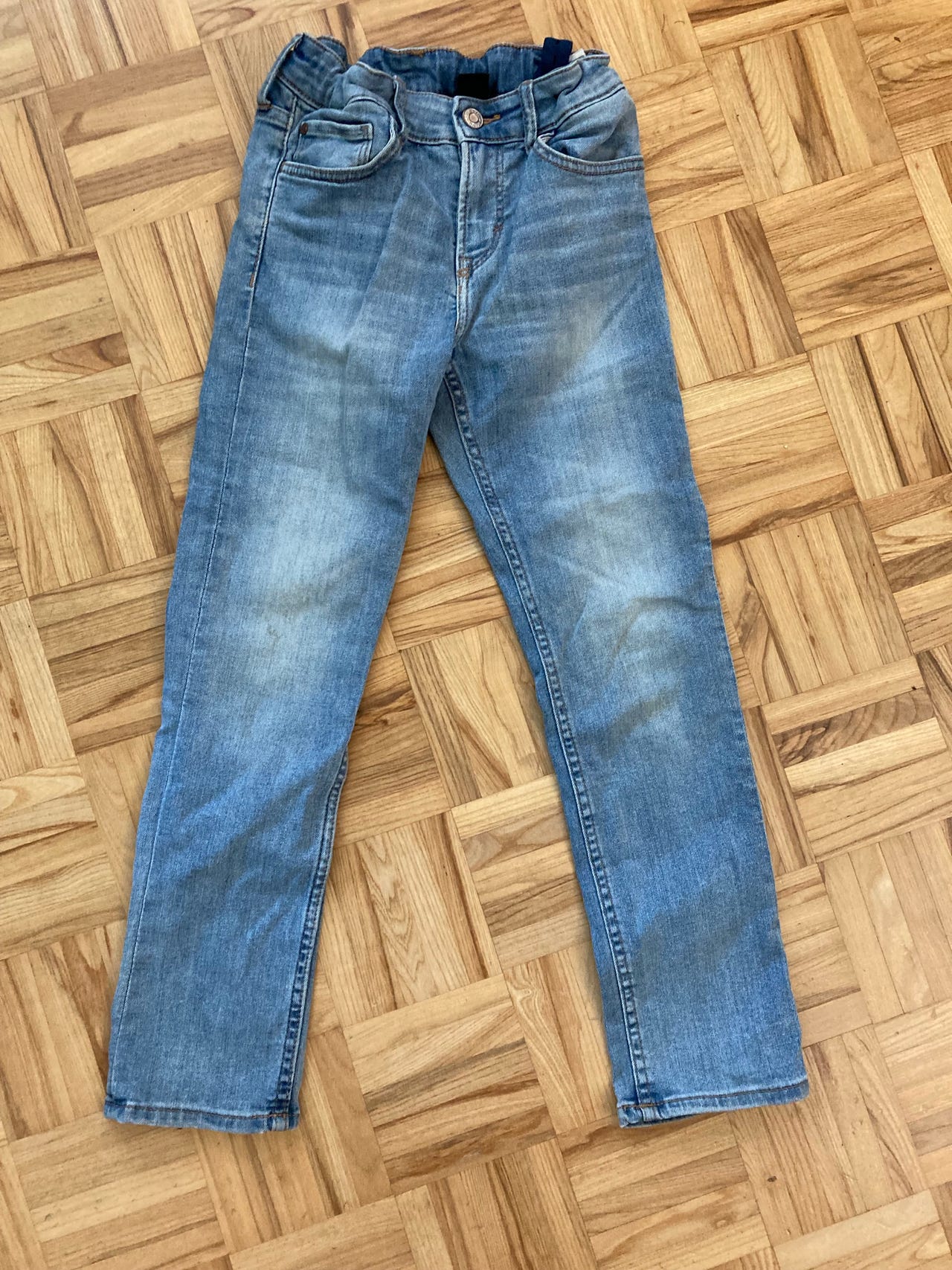 H&M slim fit farkut koko 134 cm