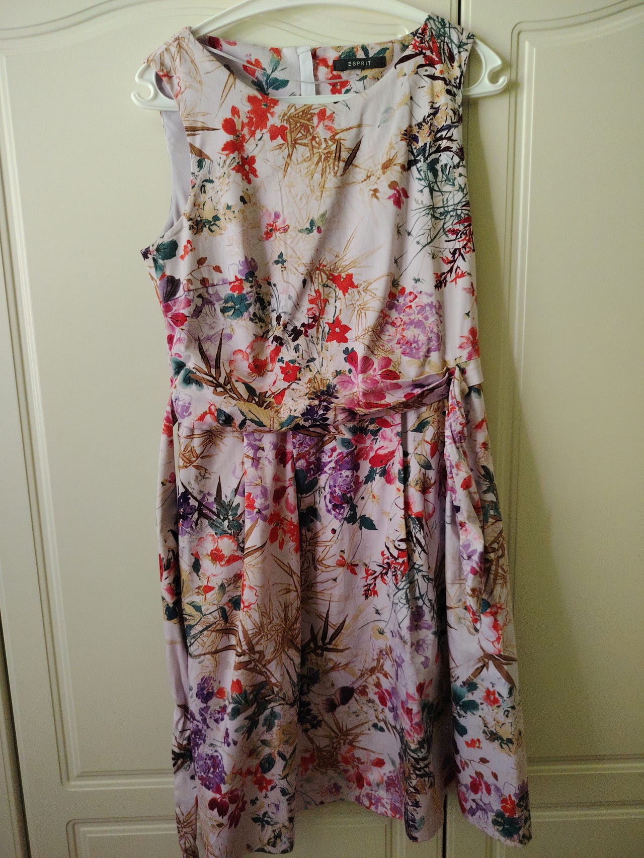Esprit kesämekko koko 38