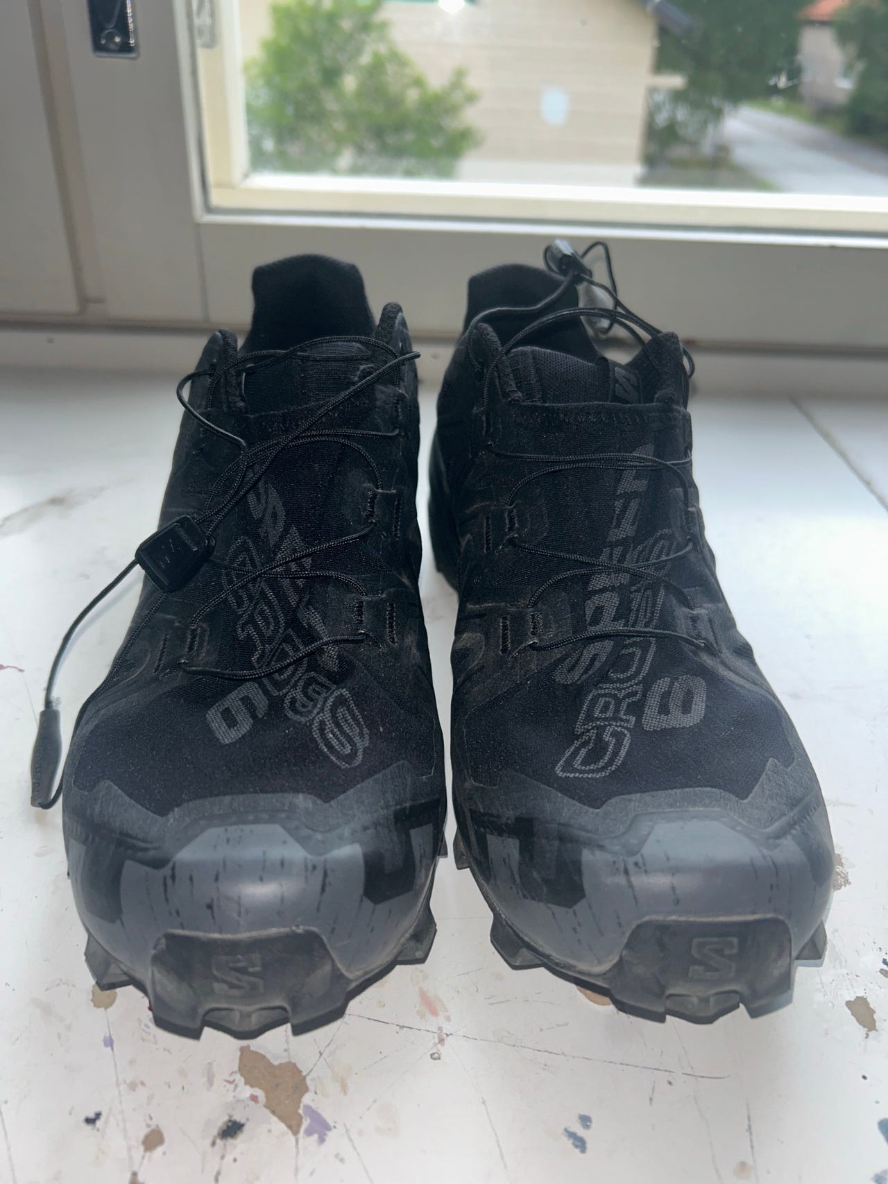 Salomon Speedcross juoksukengät koko 41,1/3 musta