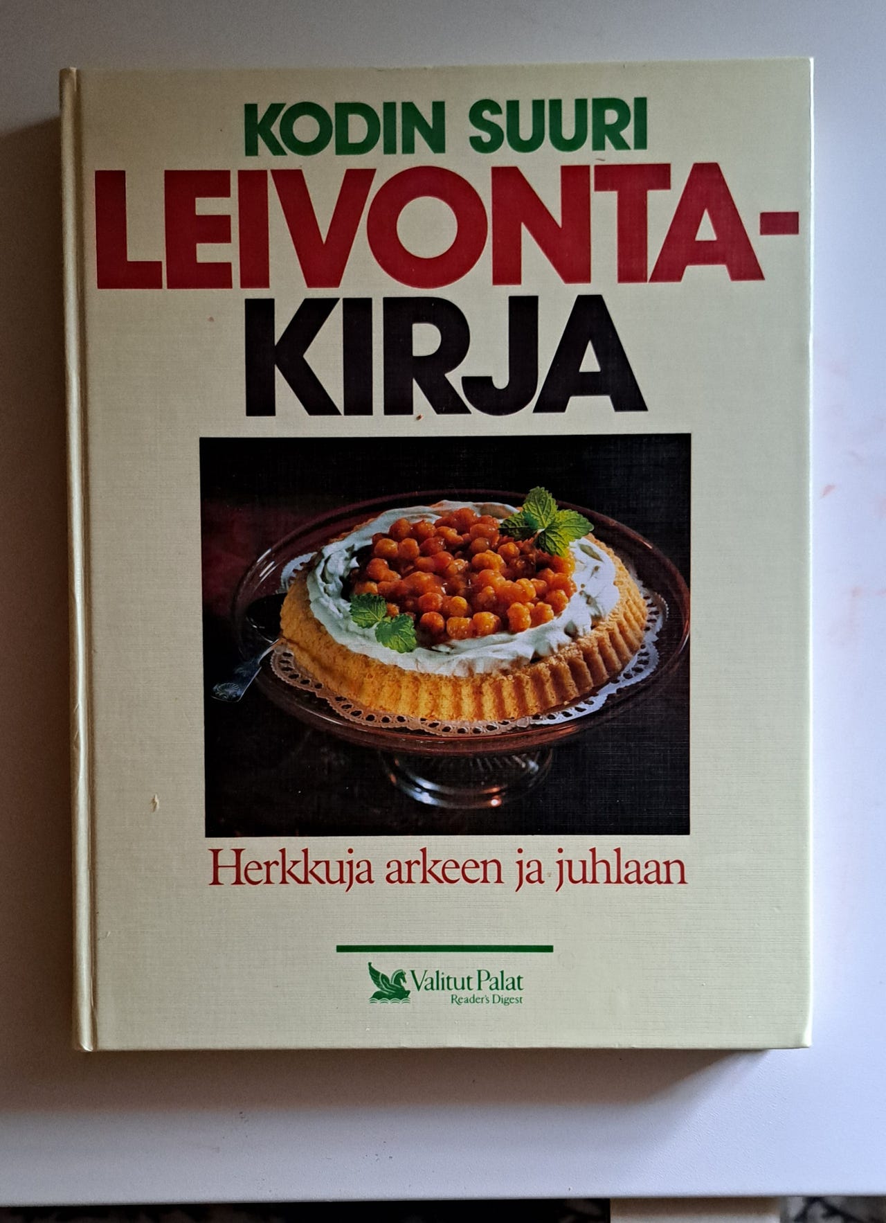 Kodin Suuri Leivontakirja