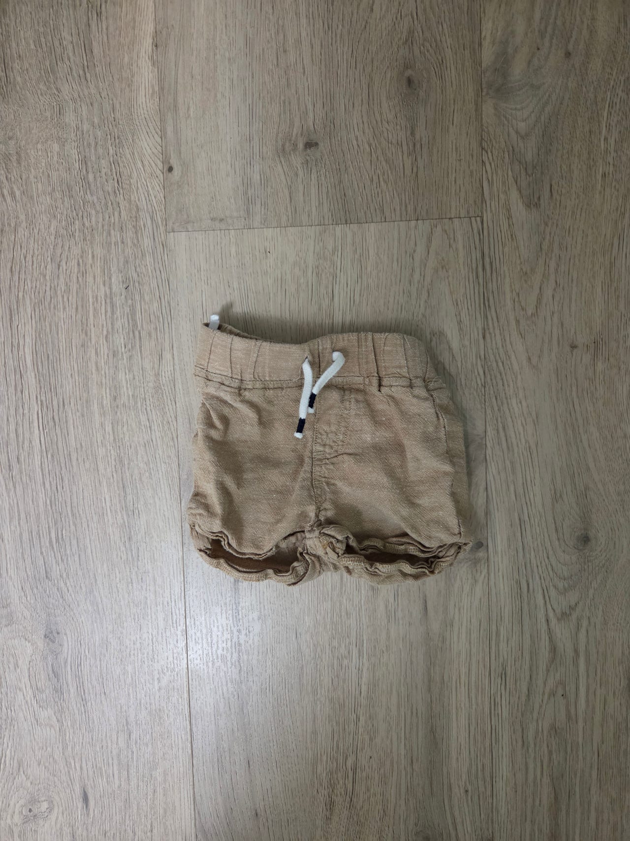 H&M shortsit, koko 68