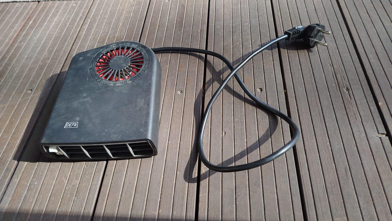 Defa sisätilalämmitin 1350/2100 W