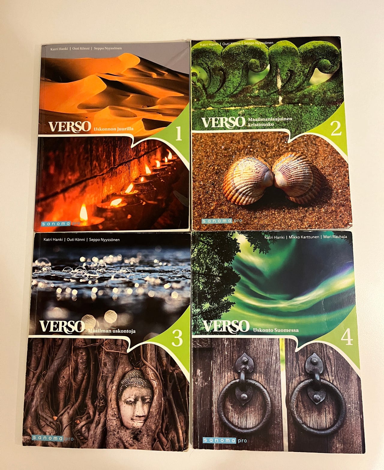 Verso 1–4 Uskonnon oppikirjat (LOPS 2016)