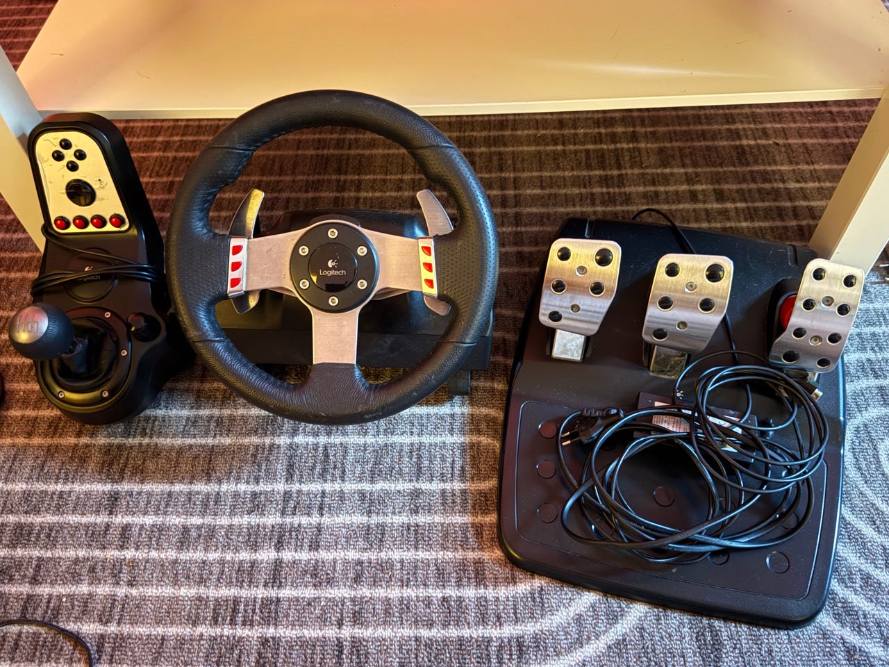 Logitech G27