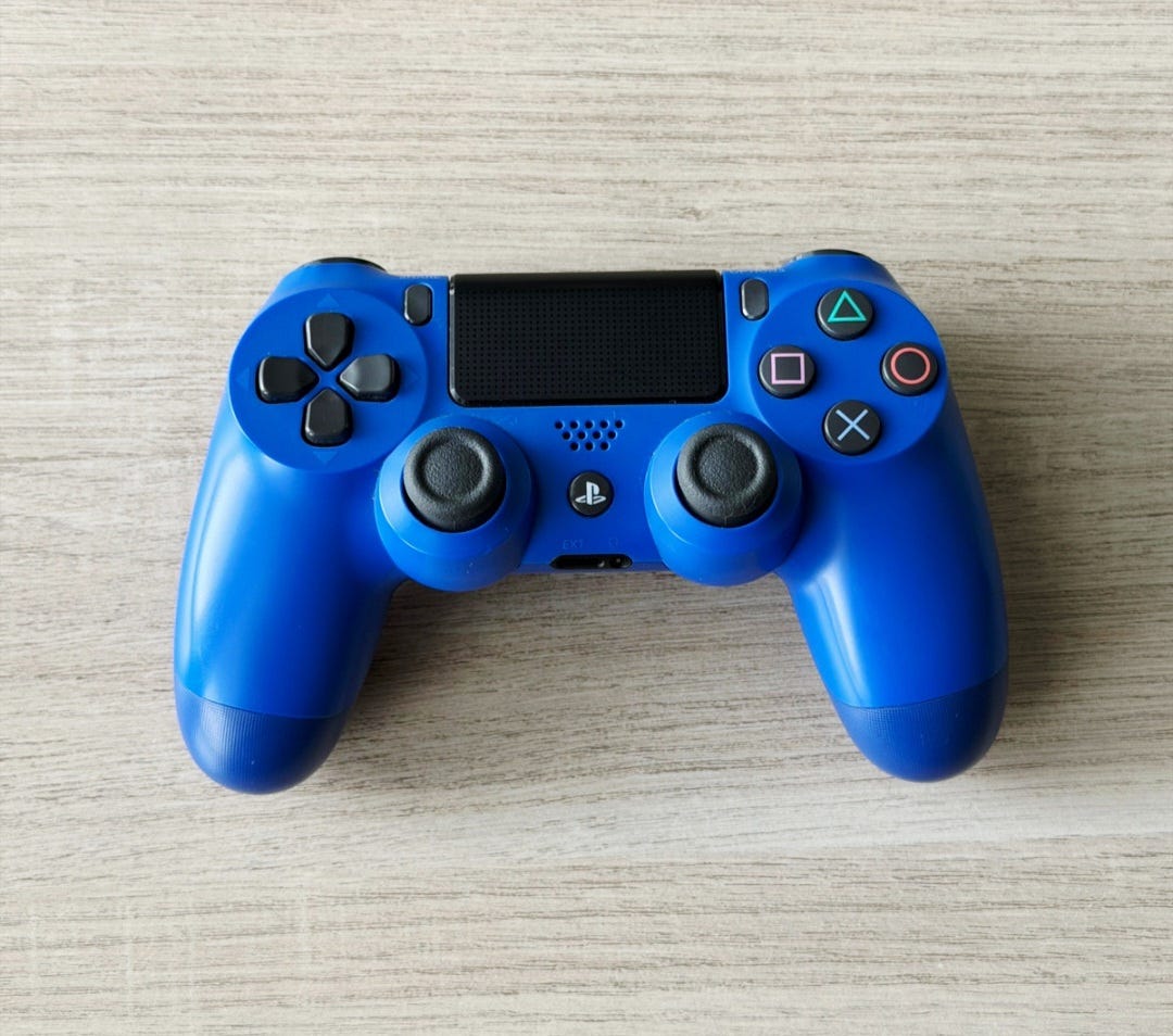 PS4 ohjain sininen