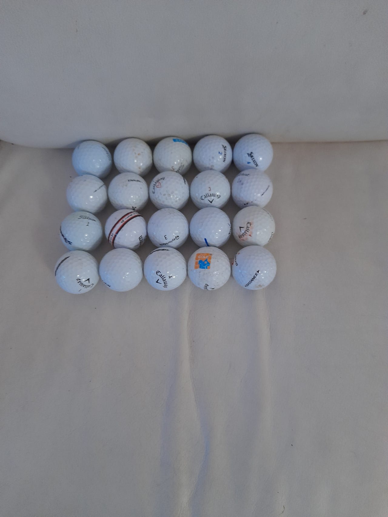 20 kpl golfpalloja