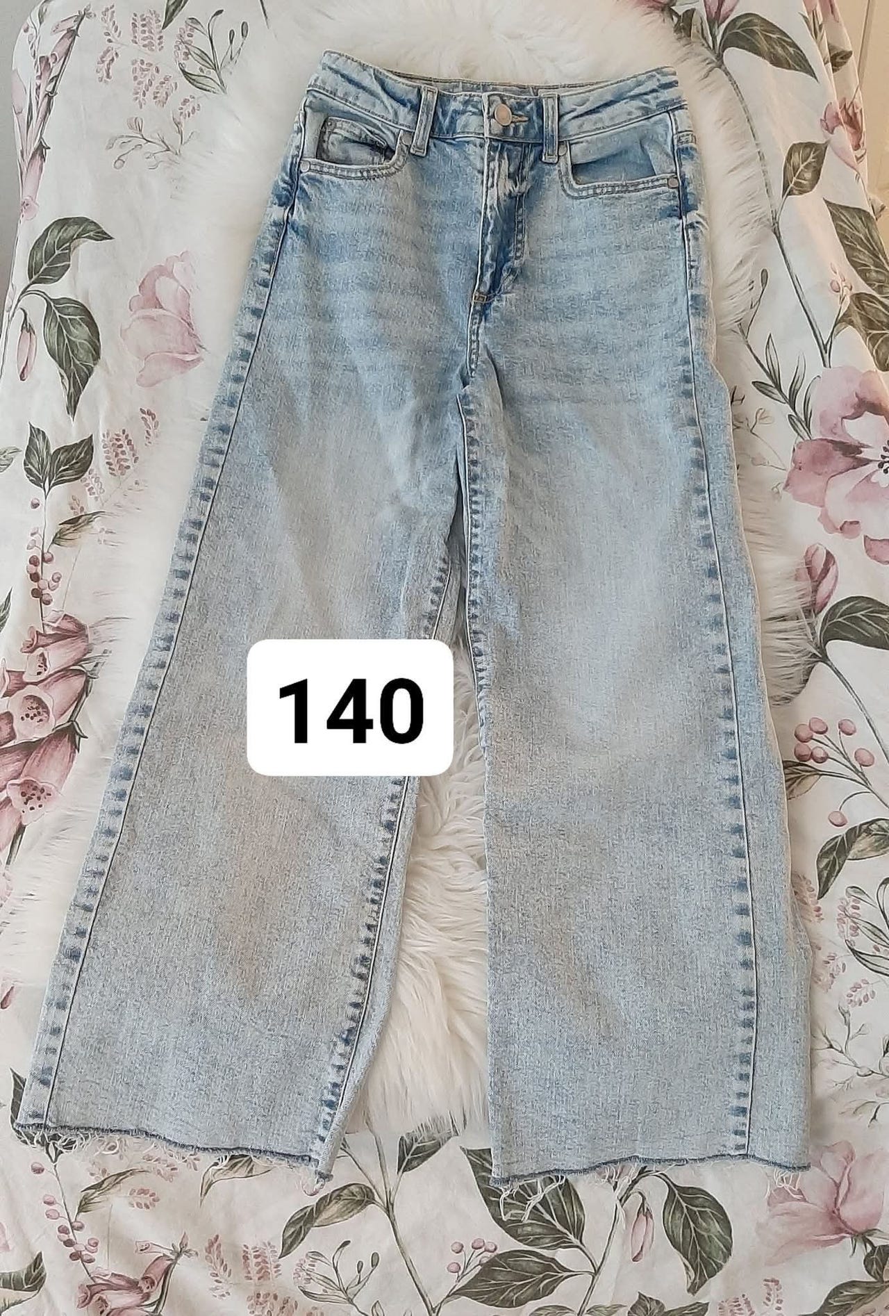 140 cm cubus farkut