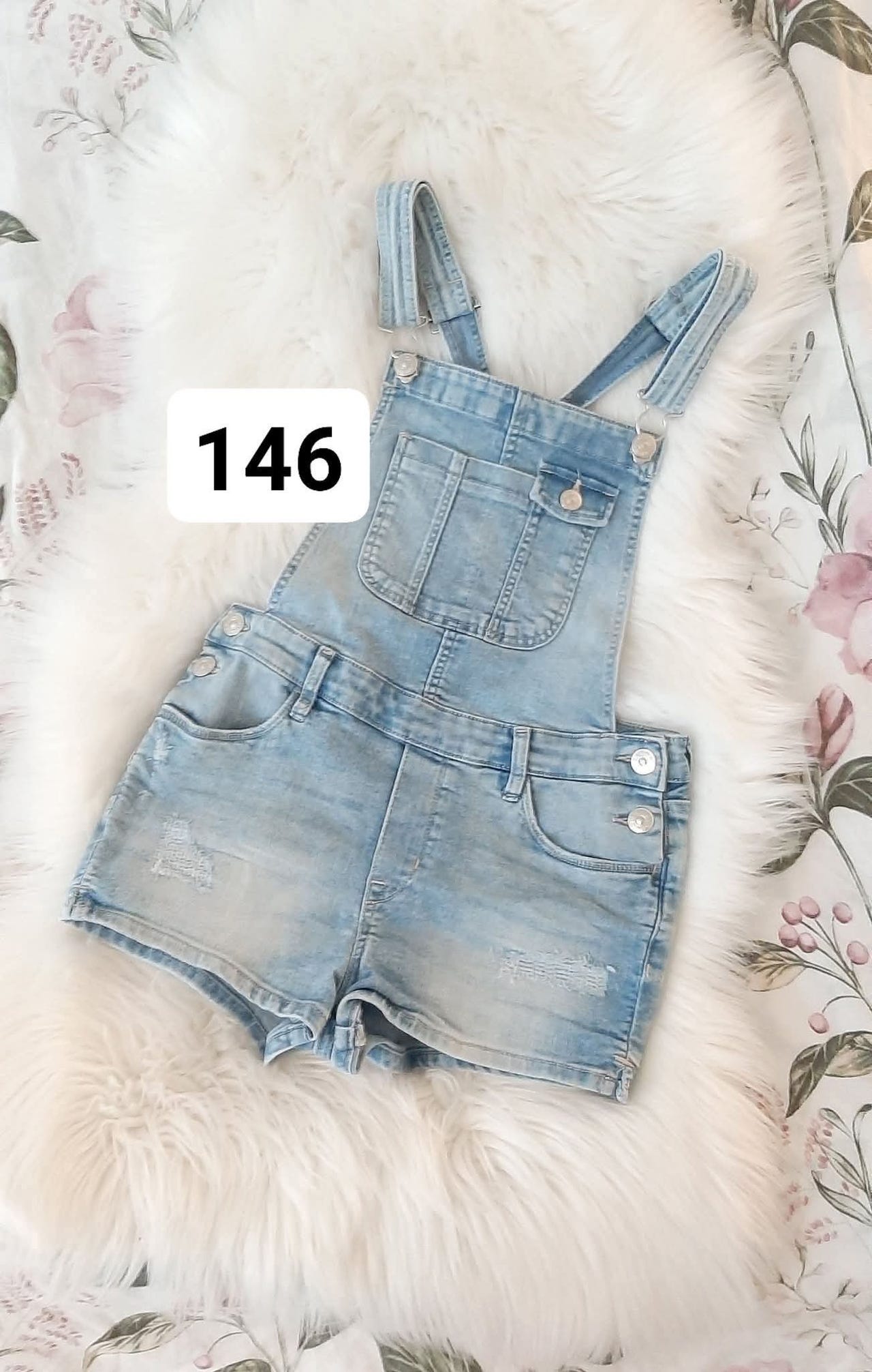 146 h&m farkkushortsi haalarit