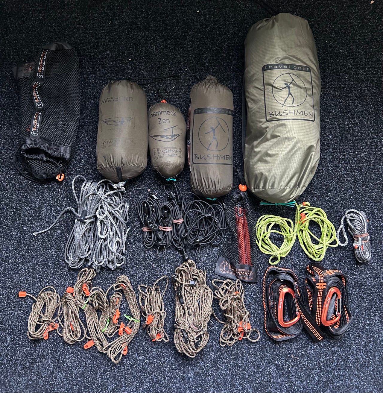 - Bushmen Super Ultralight riippumajoitepaketti