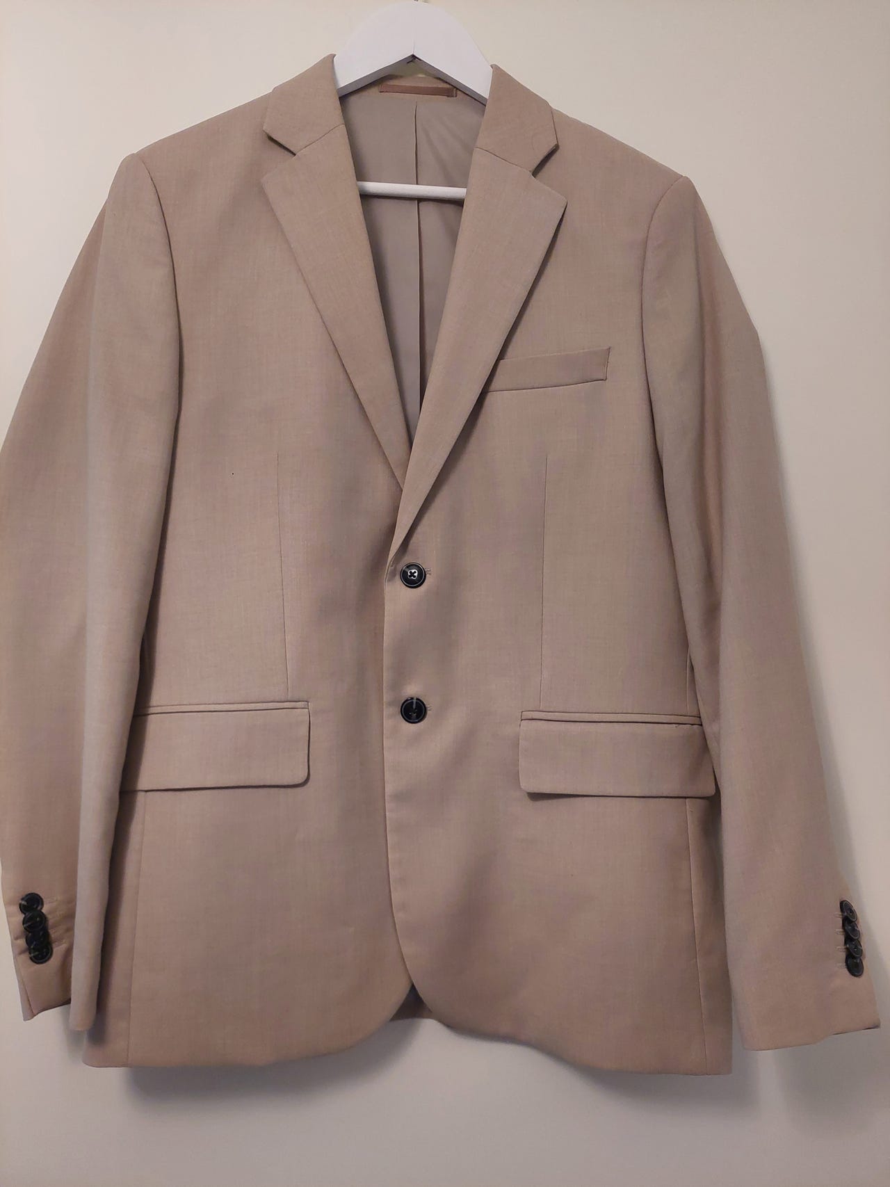 Beige puku koko 48