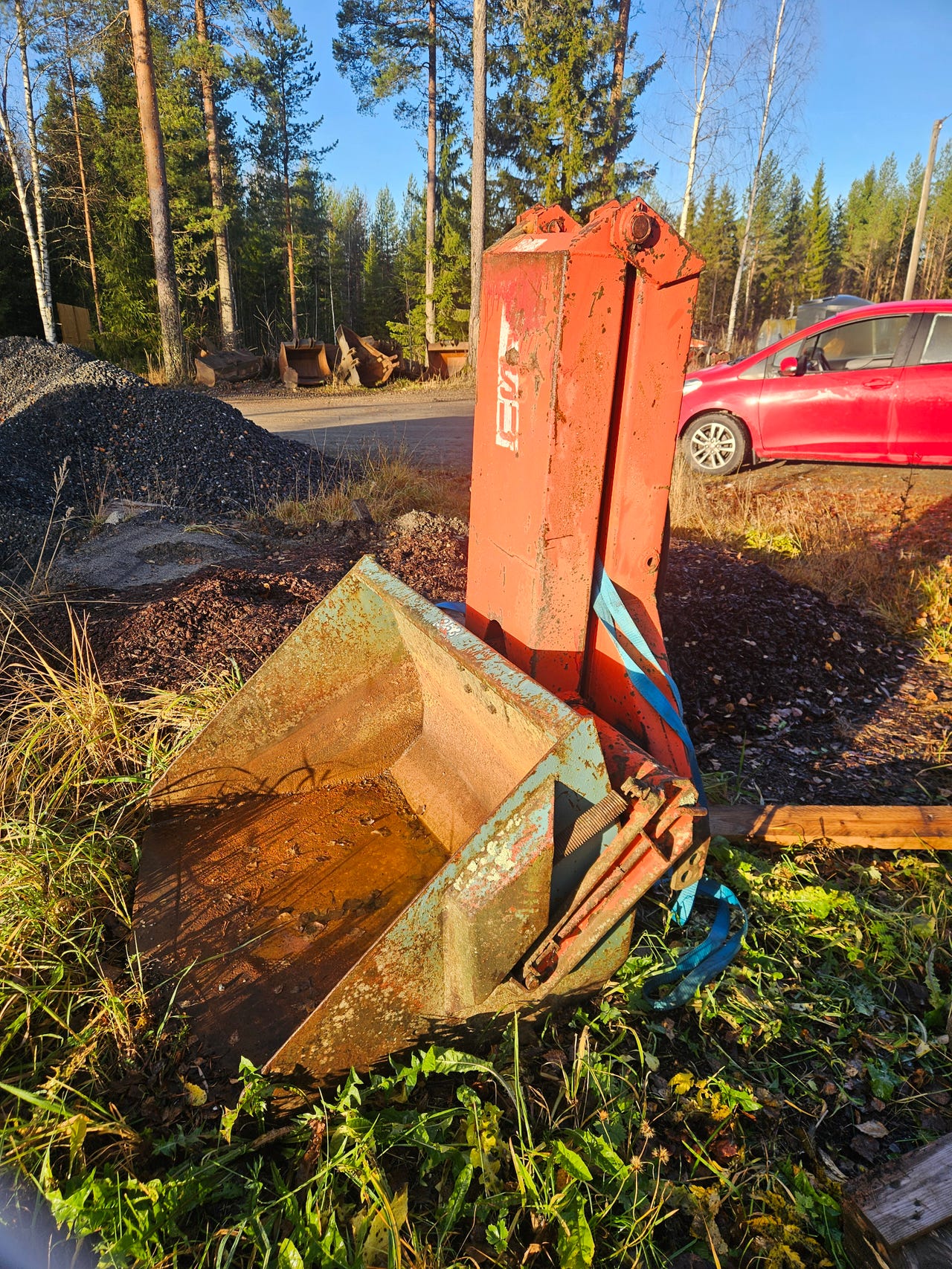 Normet takakuormaaja traktoriin