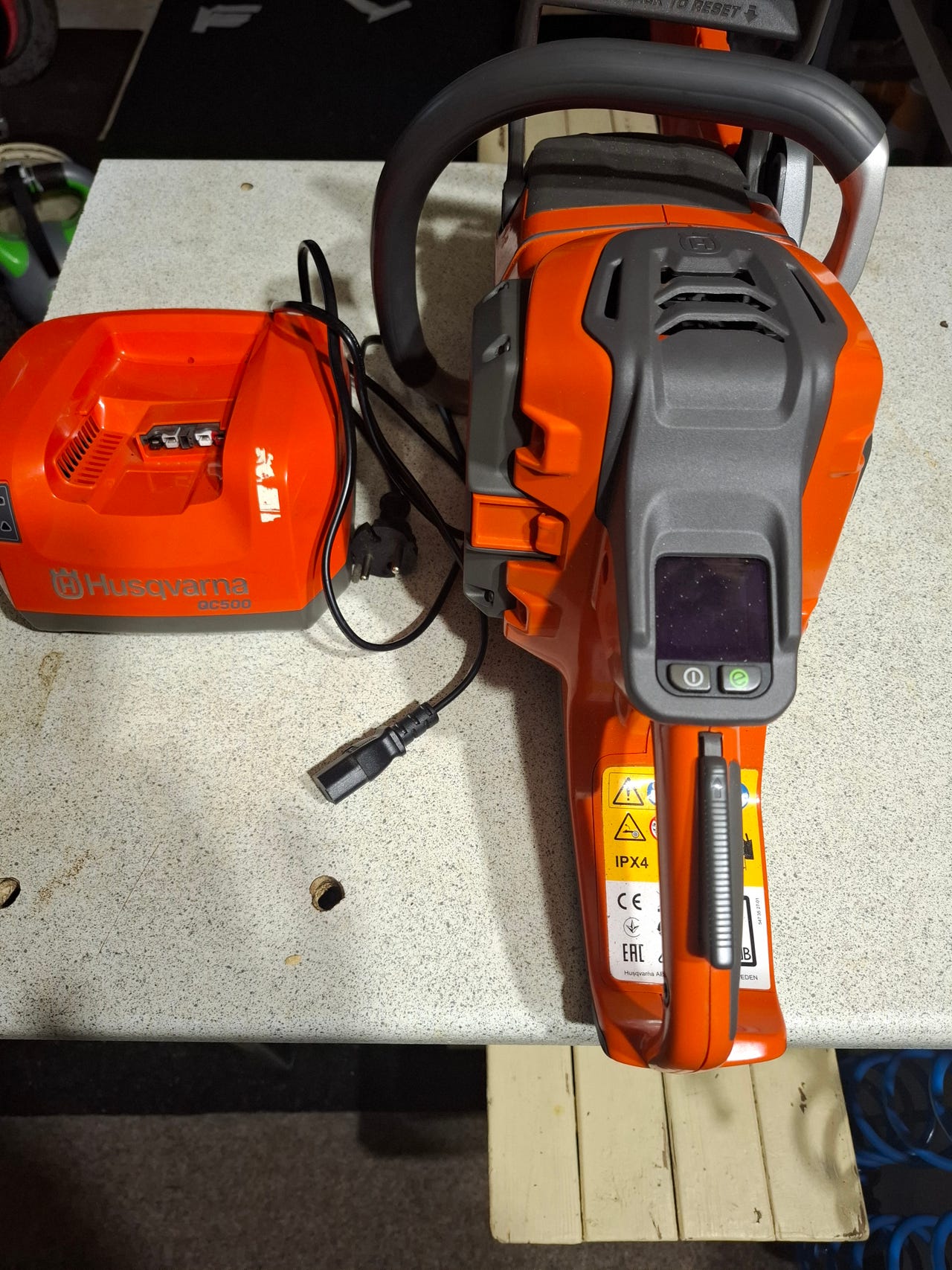 Husgvarna akkusaha 550 ixp 15 laipalla