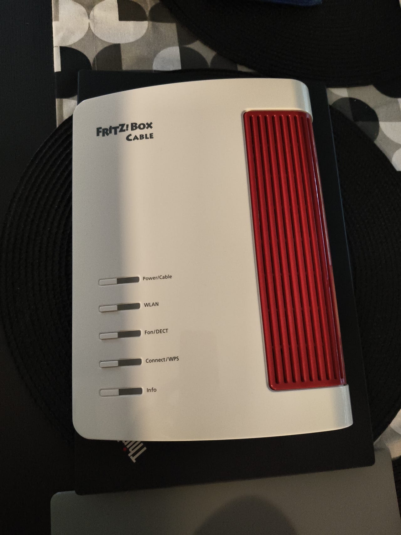 Fritzbox kaapelimodeemi