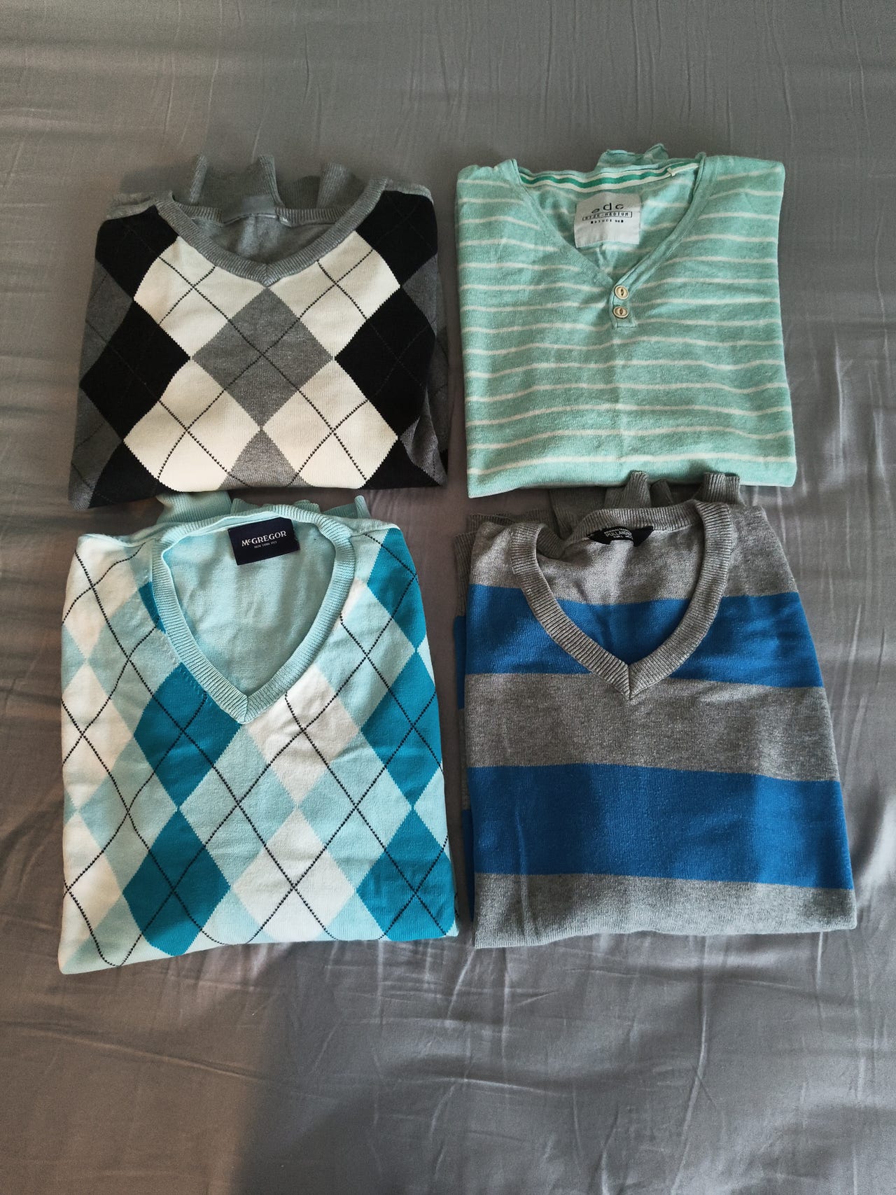 Setti miesten neuleita M/L